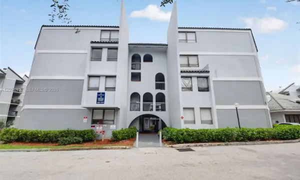 1880 N Congress Avenue 301, West Palm Beach, FL 33401