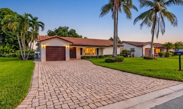 10403 NW 80th Court, Tamarac, FL 33321