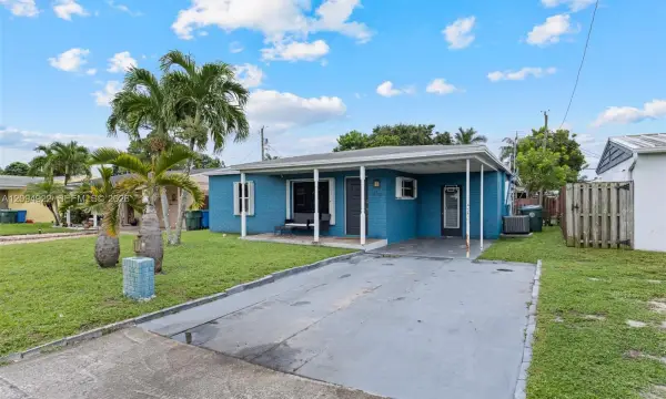 230 NW 52nd Street, Oakland Park, FL 33309