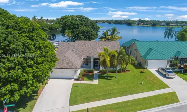 12911 Upper Cove Drive, Wellington, FL 33414
