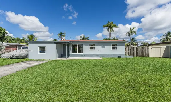 6201 NW 9th Court, Margate, FL 33063