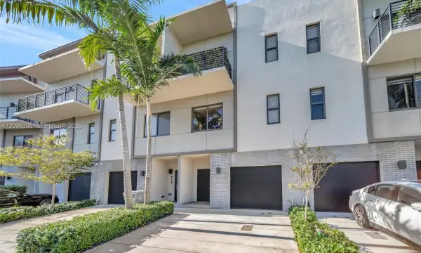 508 SE 1st Circle, Pompano Beach, FL 33060