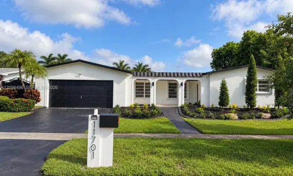 11701 NW 14th Street, Pembroke Pines, FL 33026