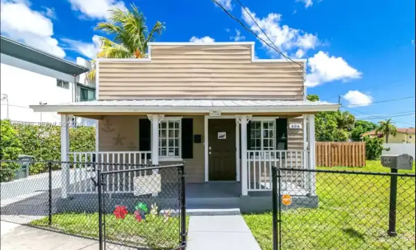406 Foster Road, Hallandale Beach, FL 33009