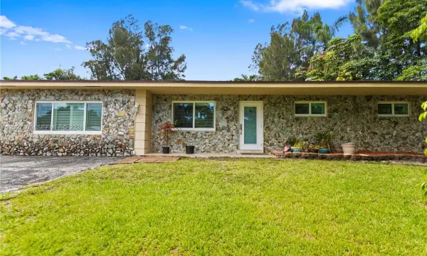4801 SW 59th Terrace, Davie, FL 33314