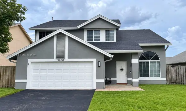Address Withheld, Sunrise, FL 33323