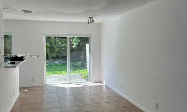 1435 SW 48th Terrace, Deerfield Beach, FL 33442