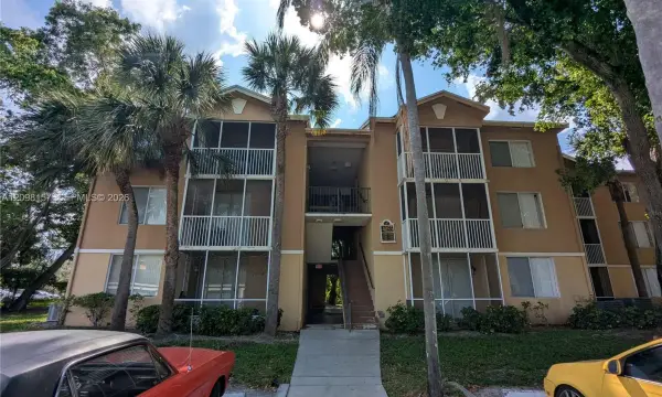4055 W Mcnab Road H203, Pompano Beach, FL 33069