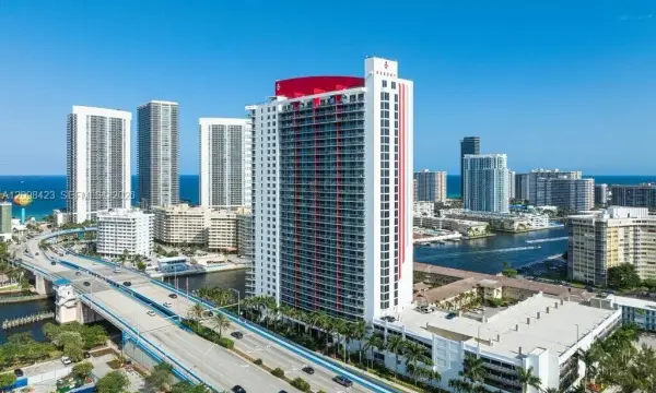 2602 E Hallandale Beach Boulevard R2203, Hallandale Beach, FL 33009