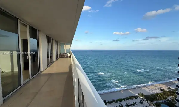 1830 S Ocean Drive 3006, Hallandale Beach, FL 33009
