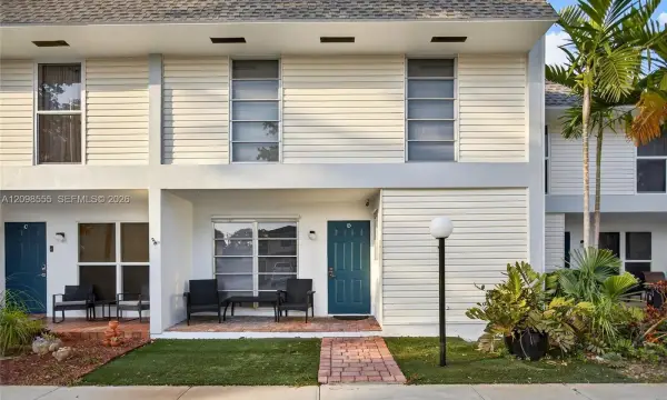 3331 Farragut Street 8d, Hollywood, FL 33021