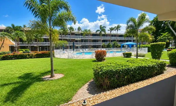 201 NE 14th Avenue 5a, Hallandale Beach, FL 33009