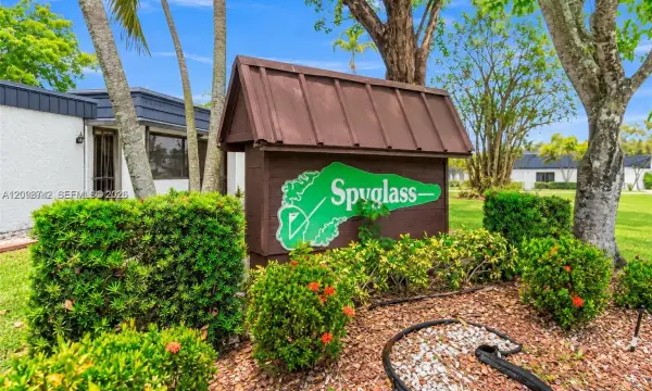 6530 NW 98th Terrace B25, Tamarac, FL 33321