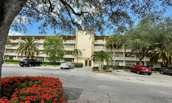 2405 Antigua Circle C3, Coconut Creek, FL 33066