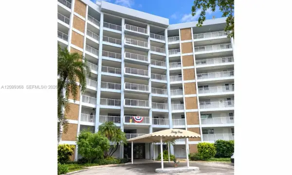 2940 N Course Drive 110, Pompano Beach, FL 33069