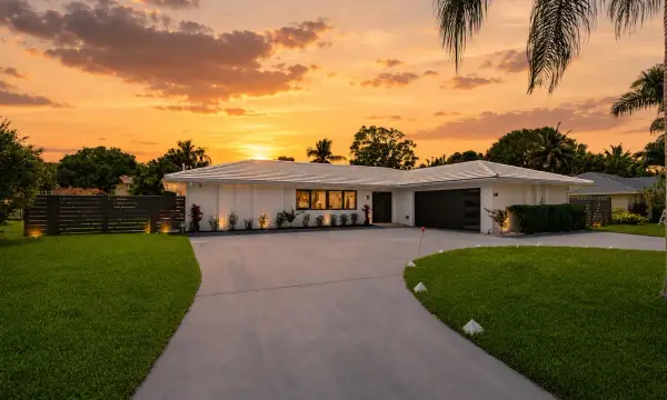 8111 W Lake Drive, Lake Clarke Shores, FL 33406