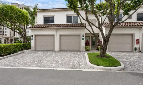 3596 S Ocean Boulevard 102, Highland Beach, FL 33487