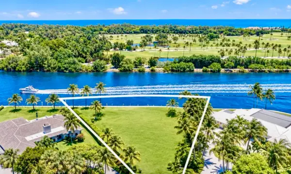 970 Orchid Lane, Gulf Stream, FL 33483