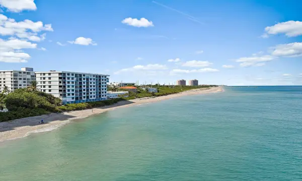 900 Ocean Drive 106, Juno Beach, FL 33408
