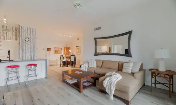 11790 St Andrews Place 304, Wellington, FL 33414