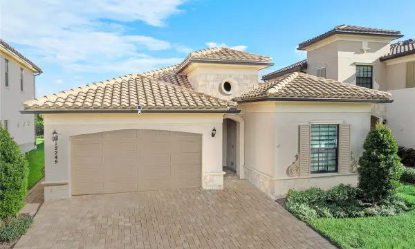 12245 N Baypoint Circle, Parkland, FL 33076