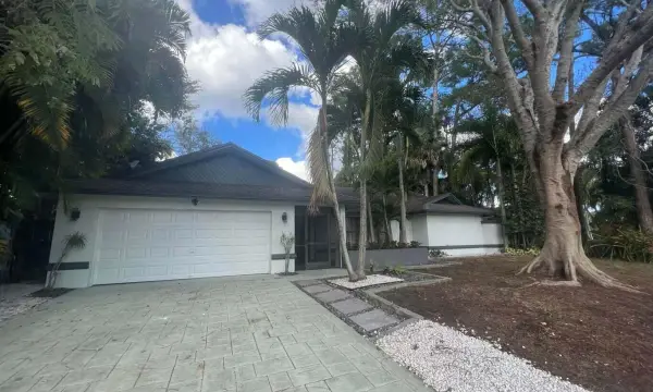 13590 Exotica Lane, Wellington, FL 33414
