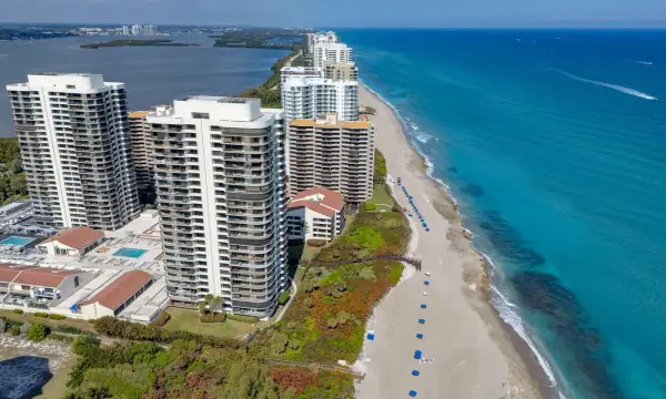 4000 N Ocean Drive 403, Singer Island, FL 33404