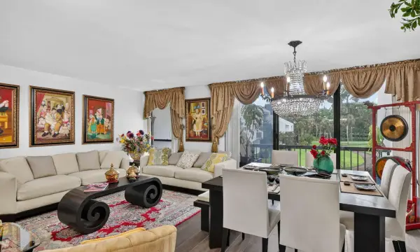 2805 Bridgewood Drive, Boca Raton, FL 33434