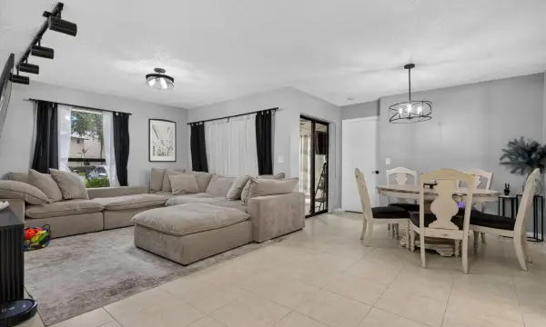 3331 NW 47th Avenue 3242, Coconut Creek, FL 33063