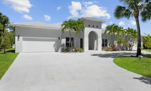 15503 Temple Boulevard, Loxahatchee, FL 33470