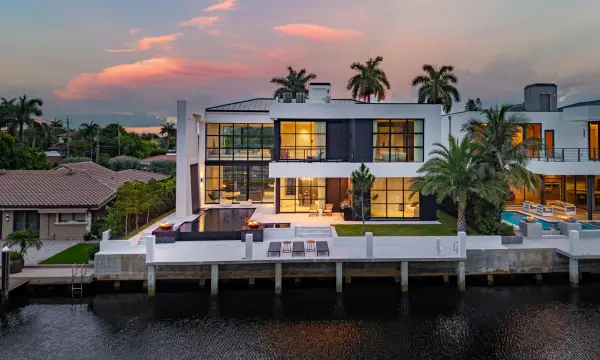 1670 E Terra Mar Drive, Lauderdale-by-the-sea, FL 33062