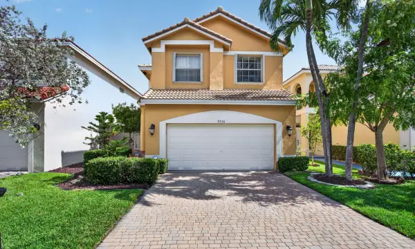 9736 NW 1st Manor, Coral Springs, FL 33071