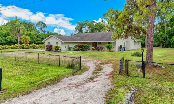 15732 82nd Lane N, The Acreage, FL 33470