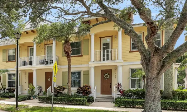 4154 Stadium Drive, Jupiter, FL 33458