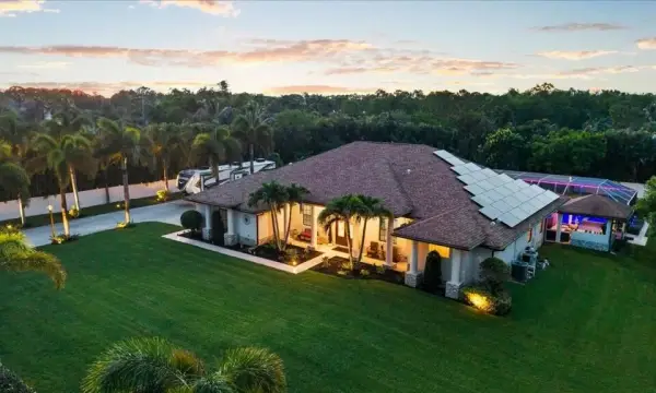 17433 Hamlin Boulevard, Loxahatchee, FL 33470