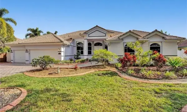 2030 SW 62nd Avenue, Plantation, FL 33317
