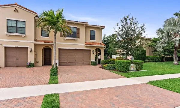 9451 Kinley Place, Boca Raton, FL 33428