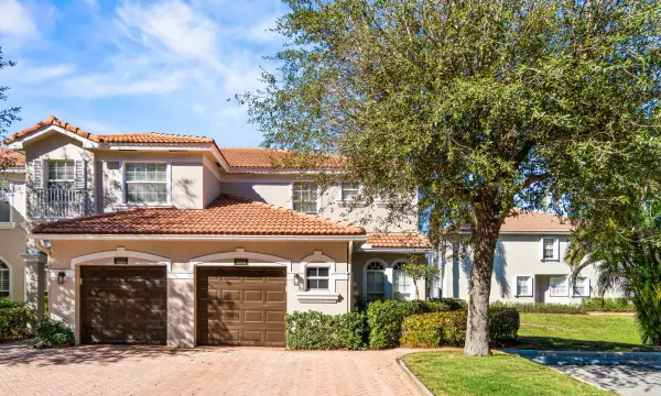 16154 Poppyseed Circle 1004, Delray Beach, FL 33484