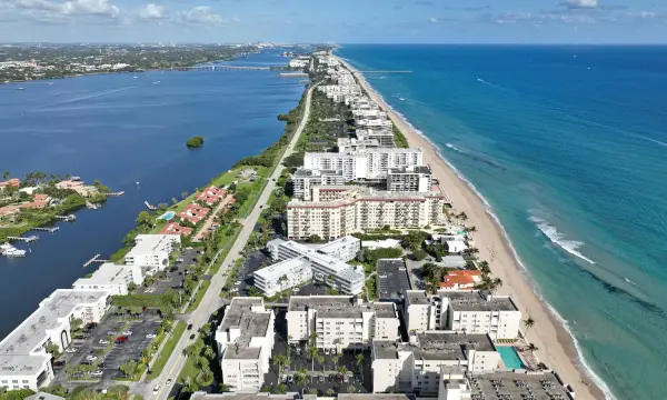 3520 S Ocean Boulevard L405, South Palm Beach, FL 33480