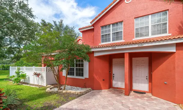 5548 Boynton Gardens Drive, Boynton Beach, FL 33437