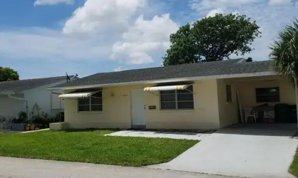4934 NW 55th Street, Tamarac, FL 33319