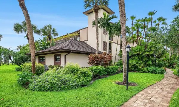 13388 Polo Road W 0201, Wellington, FL 33414