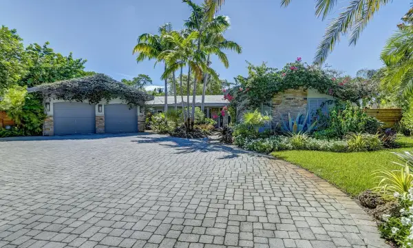 1948 NE 7th Terrace, Wilton Manors, FL 33305