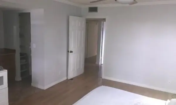 9480 Poinciana Place 310, Davie, FL 33324