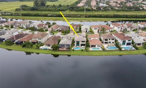 8484 Grand Prix Lane, Boynton Beach, FL 33472