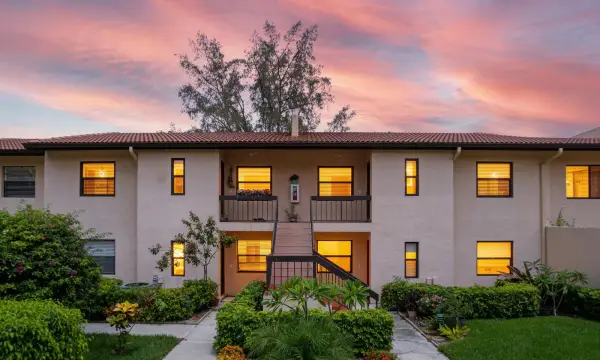 9286 Vista Del Lago F, Boca Raton, FL 33428