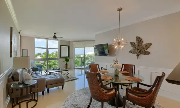 804 E Windward Way 603, Lantana, FL 33462