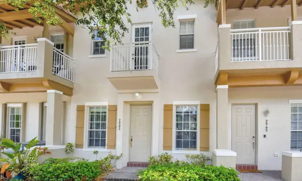 608 NW 25th Avenue, Boynton Beach, FL 33426