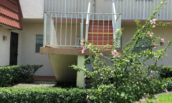 12011 Poinciana Boulevard S 202, Royal Palm Beach, FL 33411