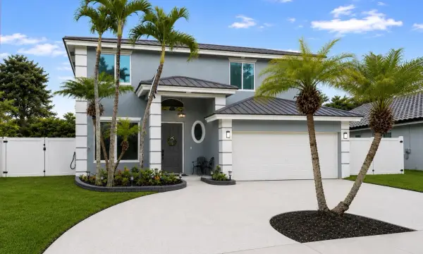Address Withheld, Cooper City, FL 33328